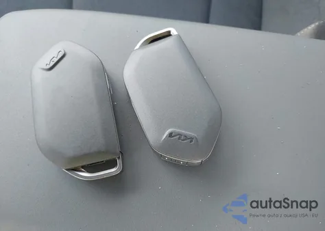 2025 Kia K4 Lxs z USA, uszkodzony, nr VIN 3KPFT4DE2SE015222